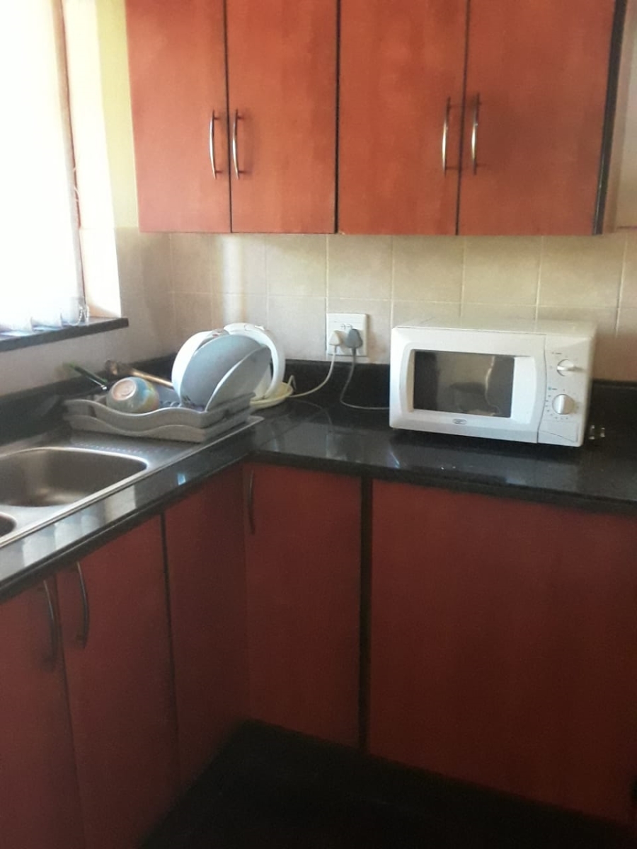 1 Bedroom Property for Sale in Bloemhof North West